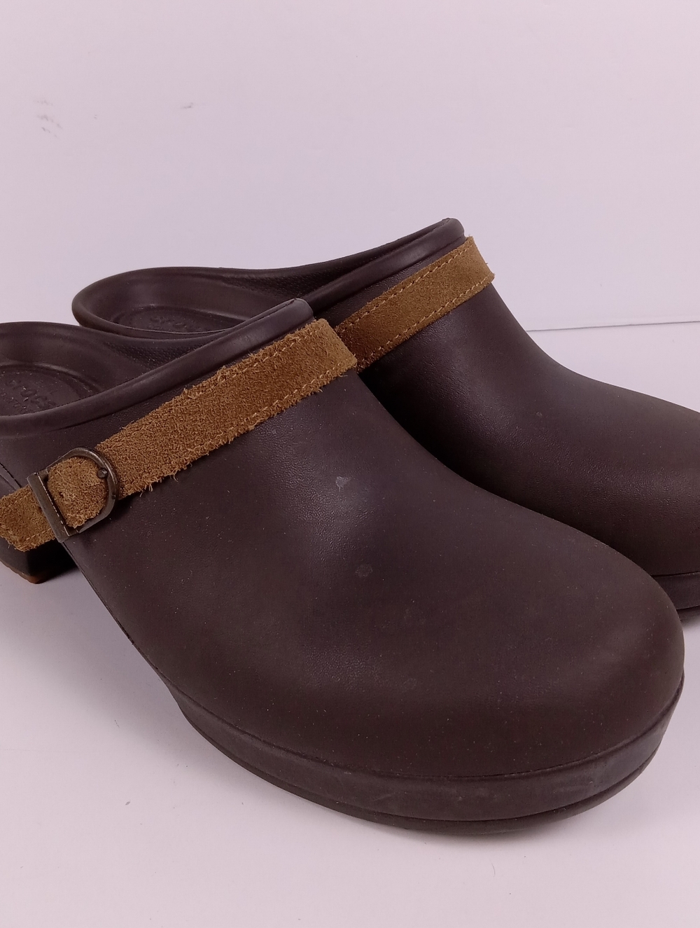 Crocs Sarah Clogs Mules Womens Size 11 Brown Casual Comfort Slip On Summer